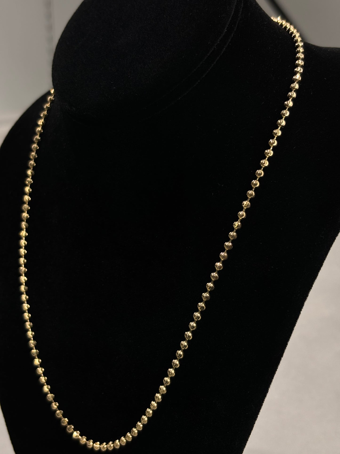 Classic 14k Gold Bead Moon cut Chain Necklace