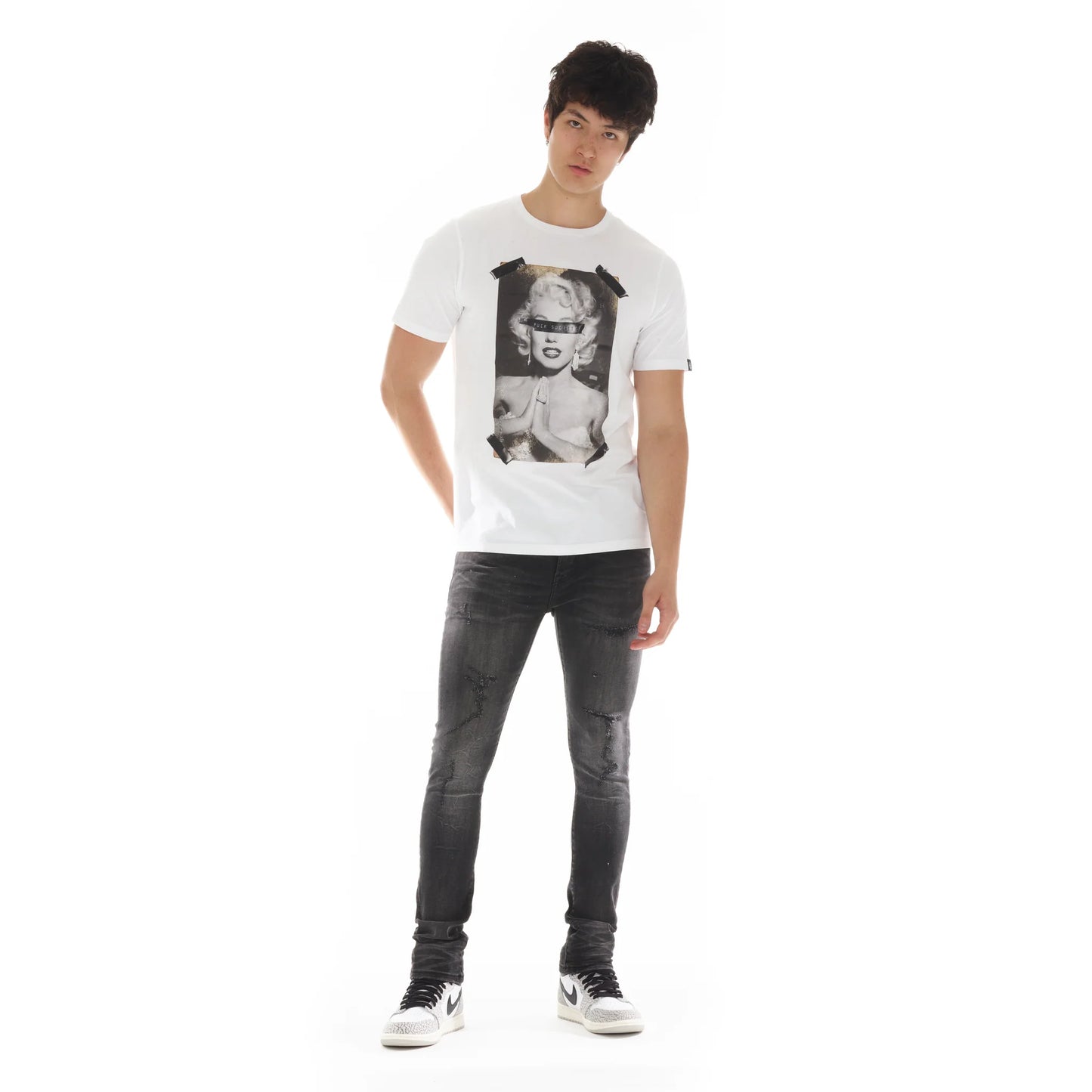 pants
jeans
denim
mens jeans
linen pants
mens joggers
sweatpants
baggy jeans
black jeans
work pants
corduroy pants
joggers
work trousers
best jeans for men
work pants for men
mens chinos
men's jeans
white linen pants
mens sweatpants
mens linen pants
mens pants
loose fit jeans
mens skinny jeans
baggy pants
track pants
black pants
white pants
camo pants