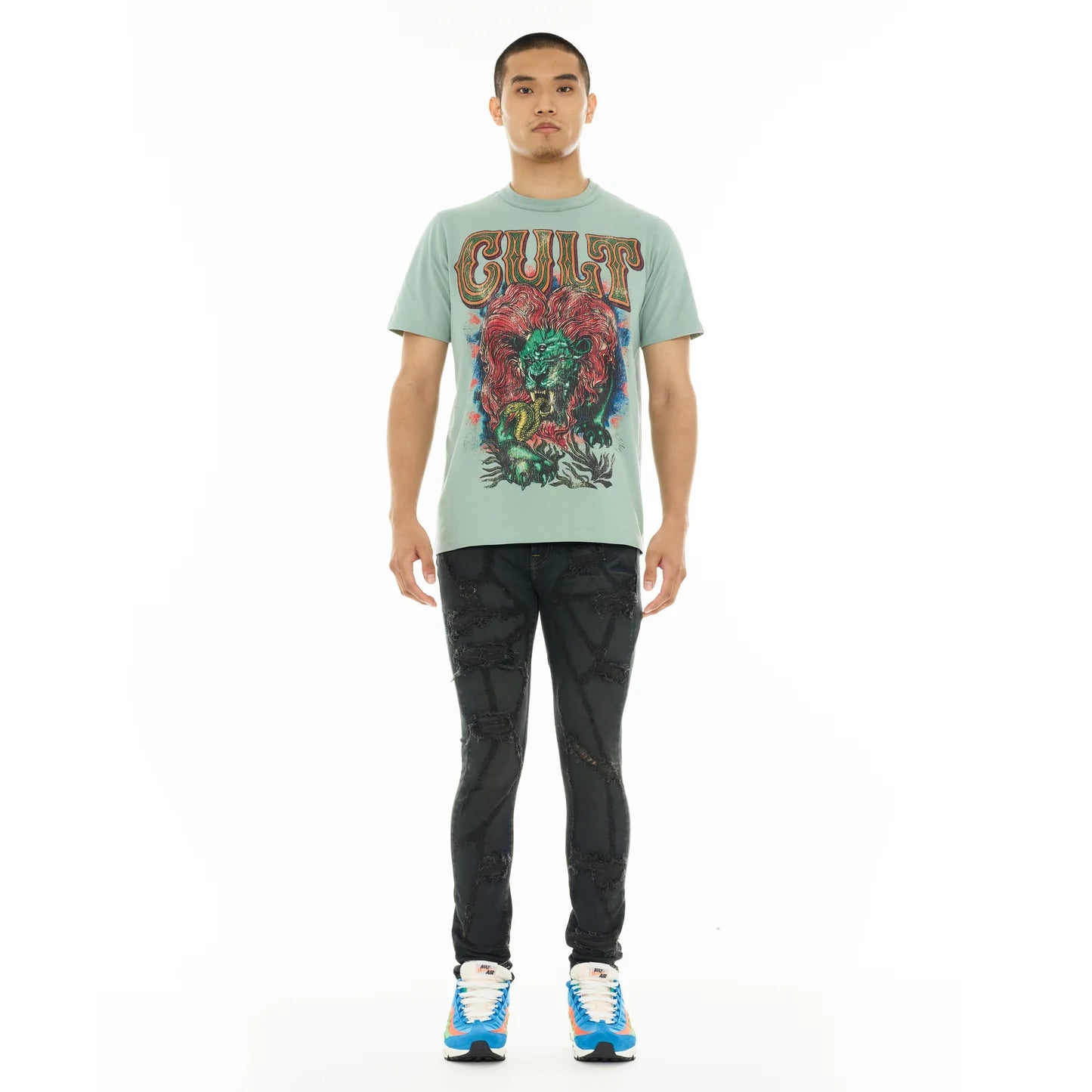 Cult's Heavyweight Short Sleeve Crew Neck Tee "Lion" in Granite Green 626A4-K49A