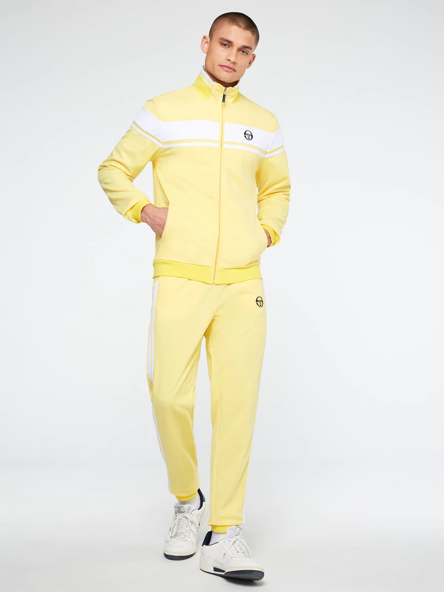 pants
jeans
denim
mens jeans
linen pants
mens joggers
sweatpants
baggy jeans
black jeans
work pants
corduroy pants
joggers
work trousers
best jeans for men
work pants for men
mens chinos
men's jeans
white linen pants
mens sweatpants
mens linen pants
mens pants
loose fit jeans
mens skinny jeans
baggy pants
track pants
black pants
white pants
camo pants
denim jeans