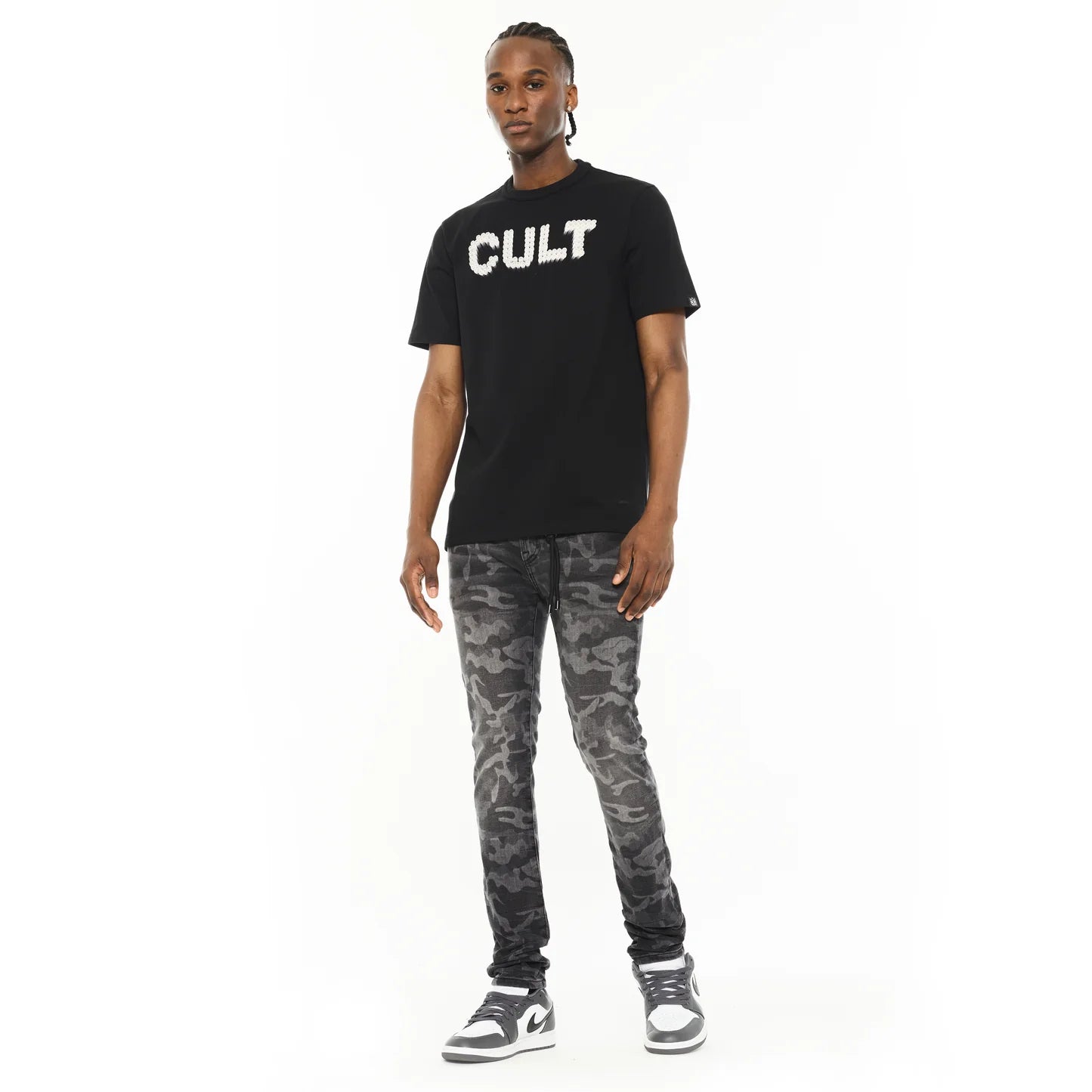 Cult's Heavyweight Short Sleeve Crew Neck Tee "Trippy" in Black  625B7-K46A-XS