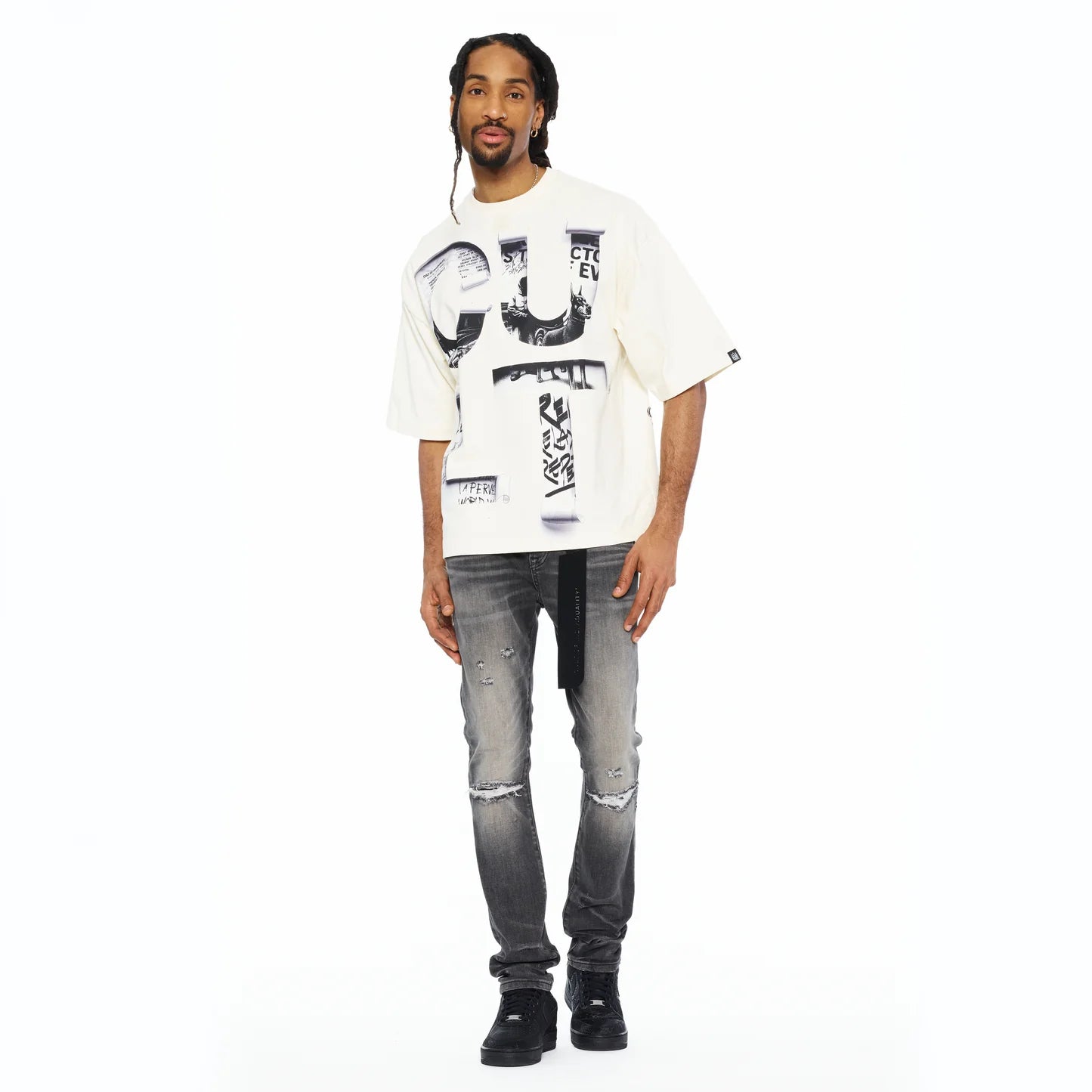 Cult's Oversized Short Sleeve Crew Neck Tee "Cult Newspaper" 260 Gr In Winter White  626B8-K29A