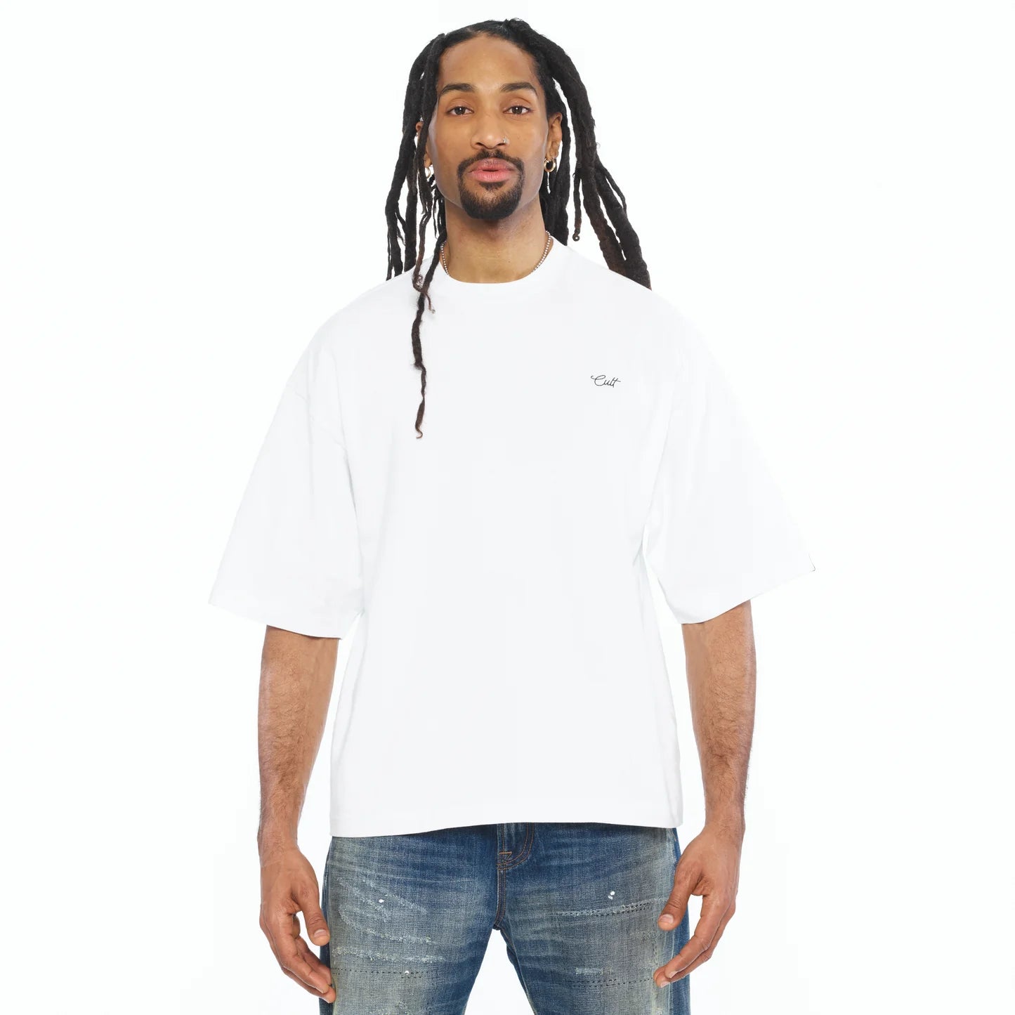 Cult's Oversized Short Sleeve Crew Neck Tee In White 626BC-K95A