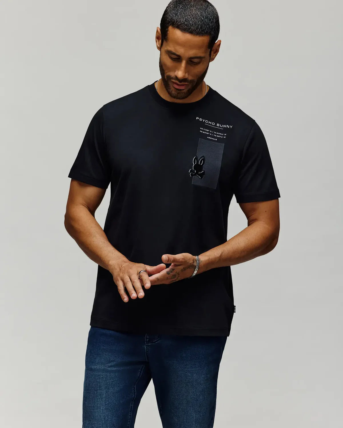 Mens summit graphic tee