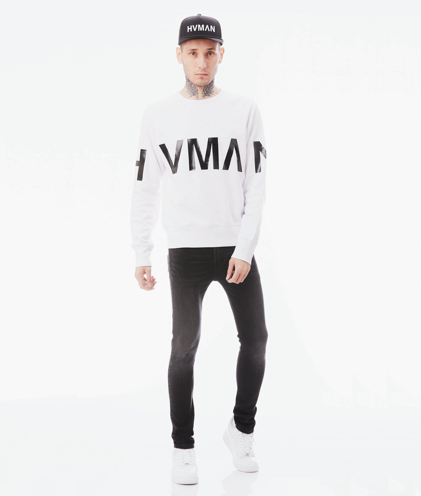 SUDADERA DE CUELLO REDONDO EN BLANCO