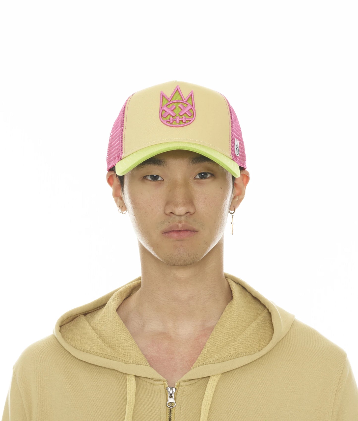 TRUCKER CLEAN LOGO MESH BACK BAMBOO CROWN / SAFTEY GREEN VISOR