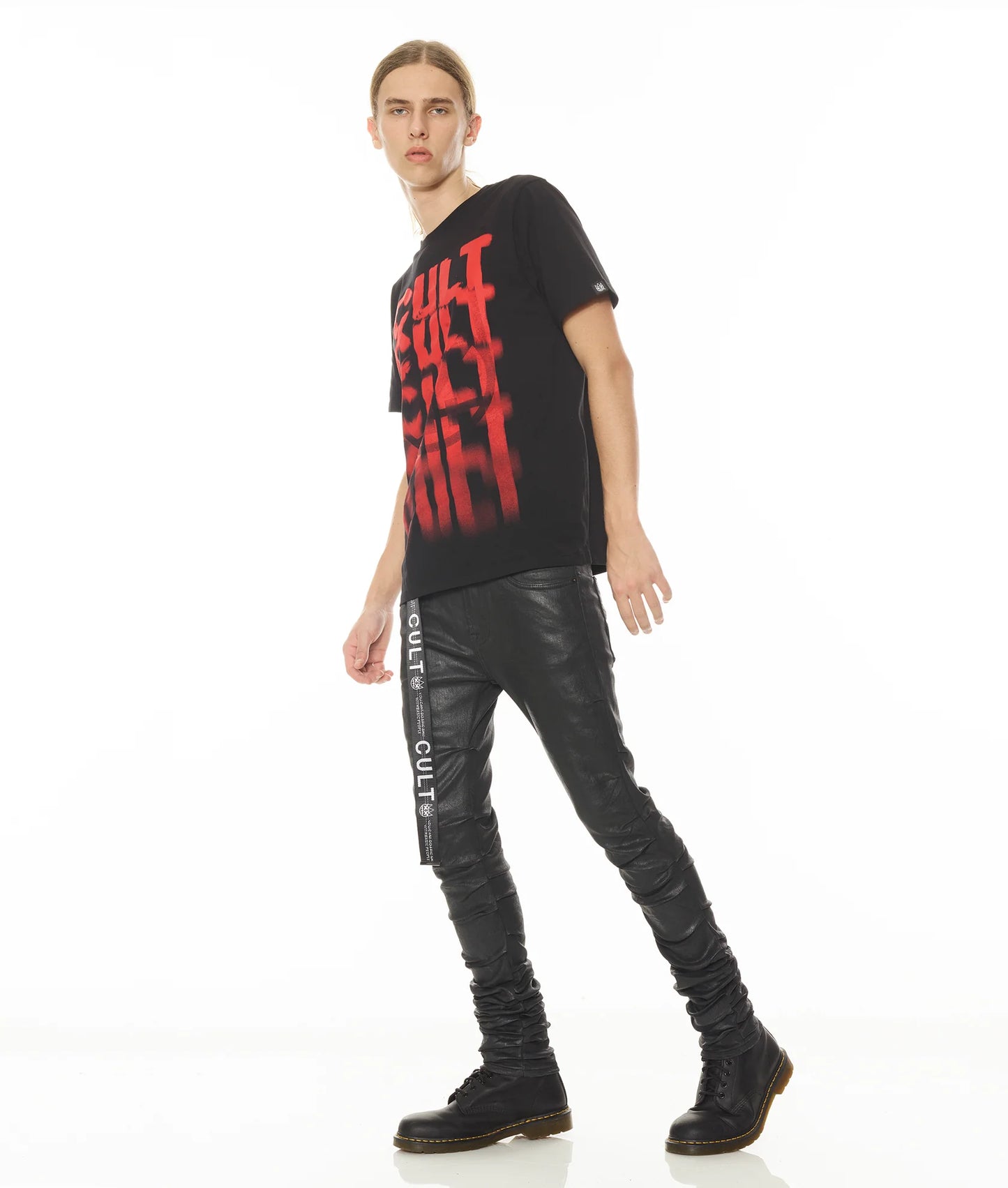 SHORT SLEEVE CREW NECK TEE "CULT" IN BLACK