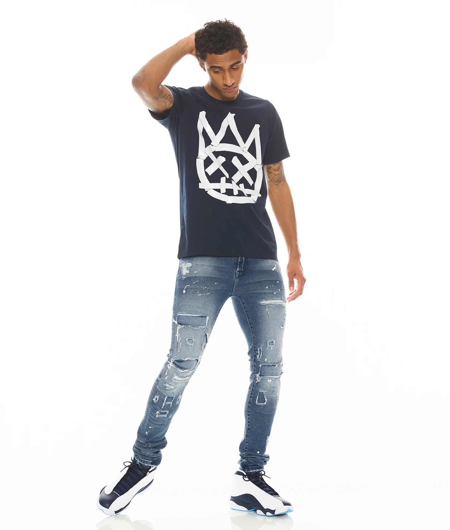 SHORT SLEEVE CREW NECK TEE "TAPE SHIMUCHAN" IN NAVY