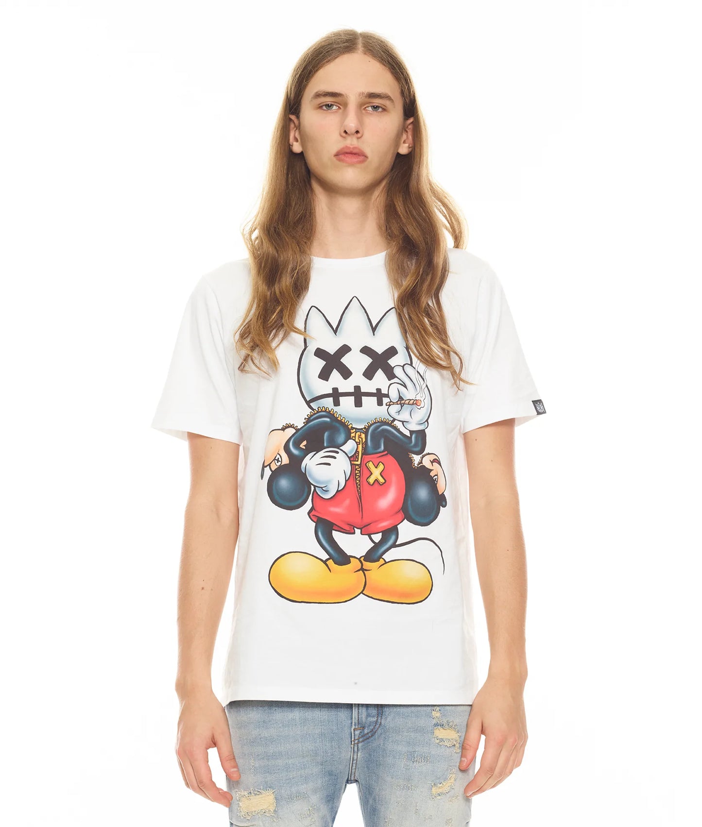 CAMISETA MANGA CORTA CUELLO REDONDO "SMOKING SHIMUCHAN" EN BLANCO 