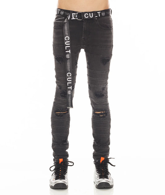 PUNK SUPER FLACA EN COSTURAS 